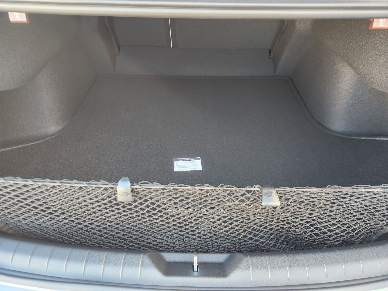 New 2026 T4A Silver Hyundai SEL Sport image 31