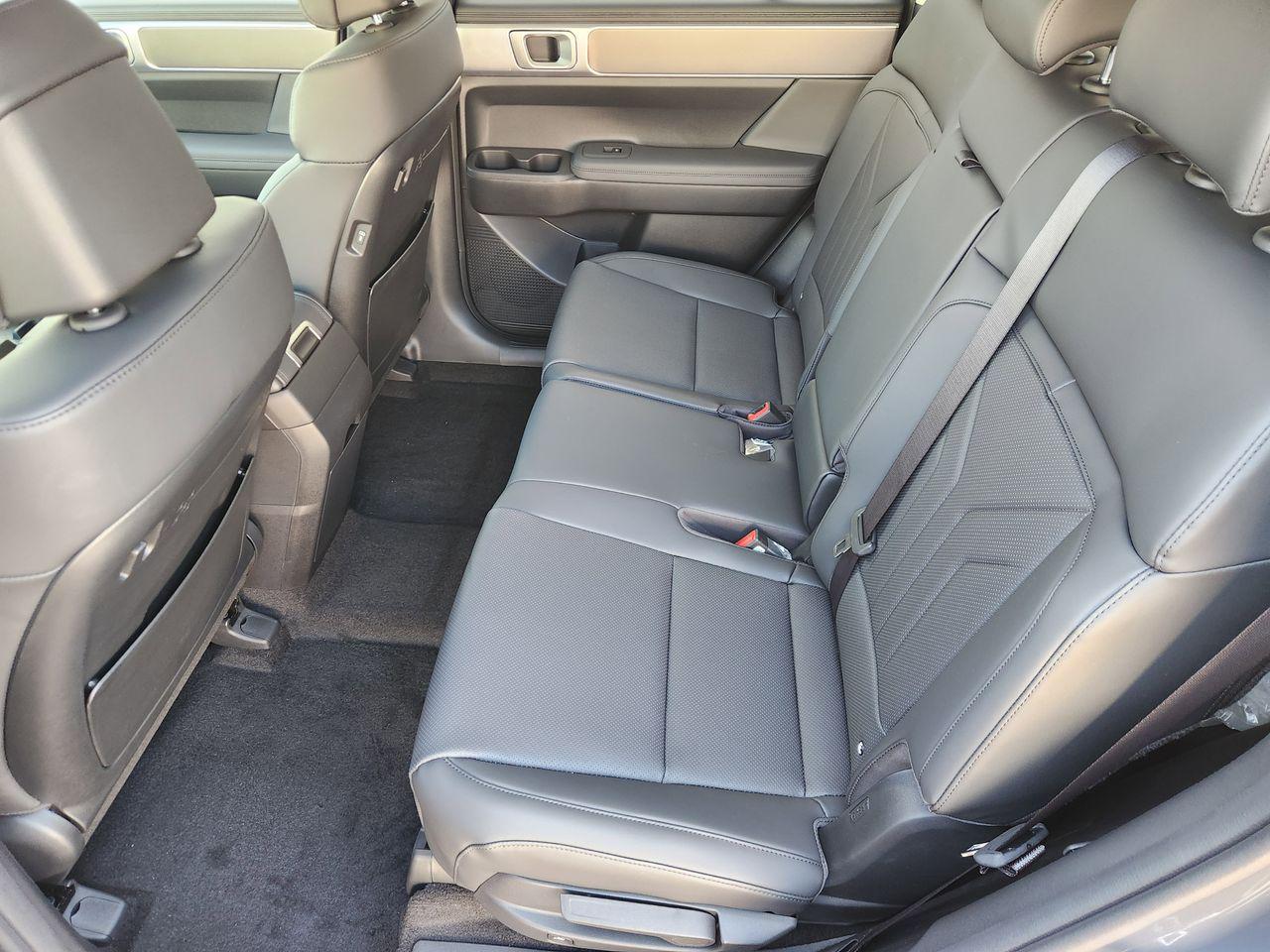 New 2026 PE2 Gray Hyundai SEL FWD image 28