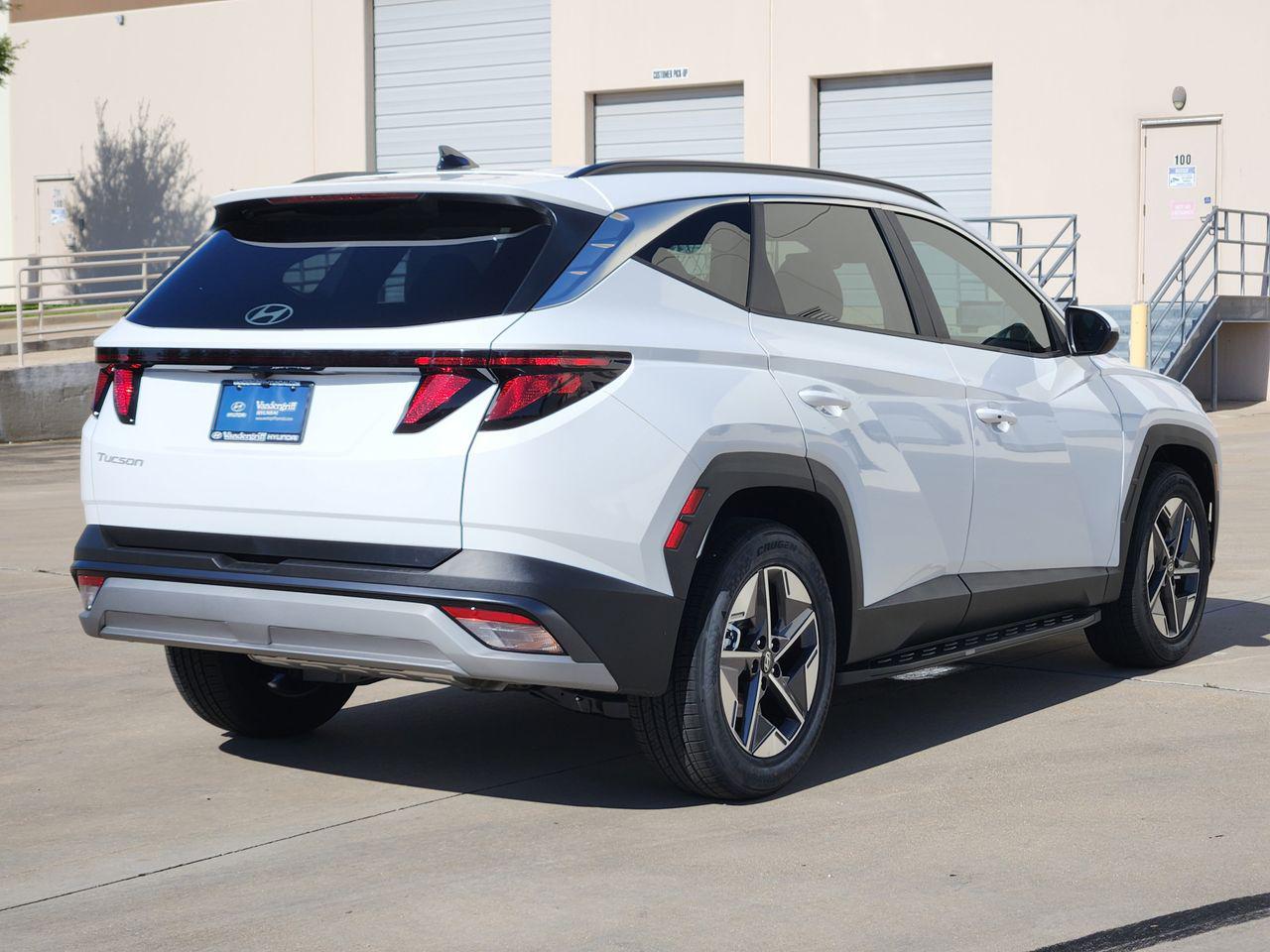 New 2026 Serenity White Pearl Hyundai SEL FWD image 4