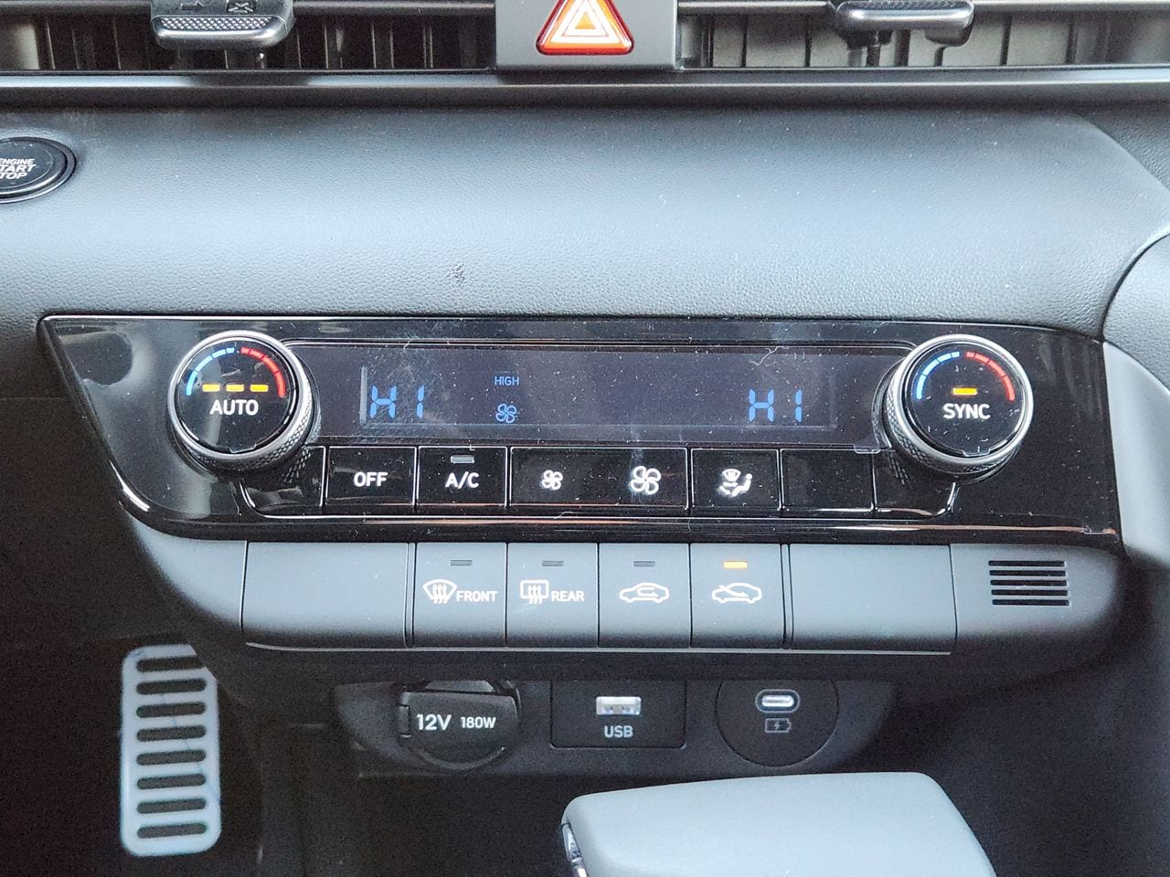 New 2026 W6H White Hyundai SEL Sport image 15