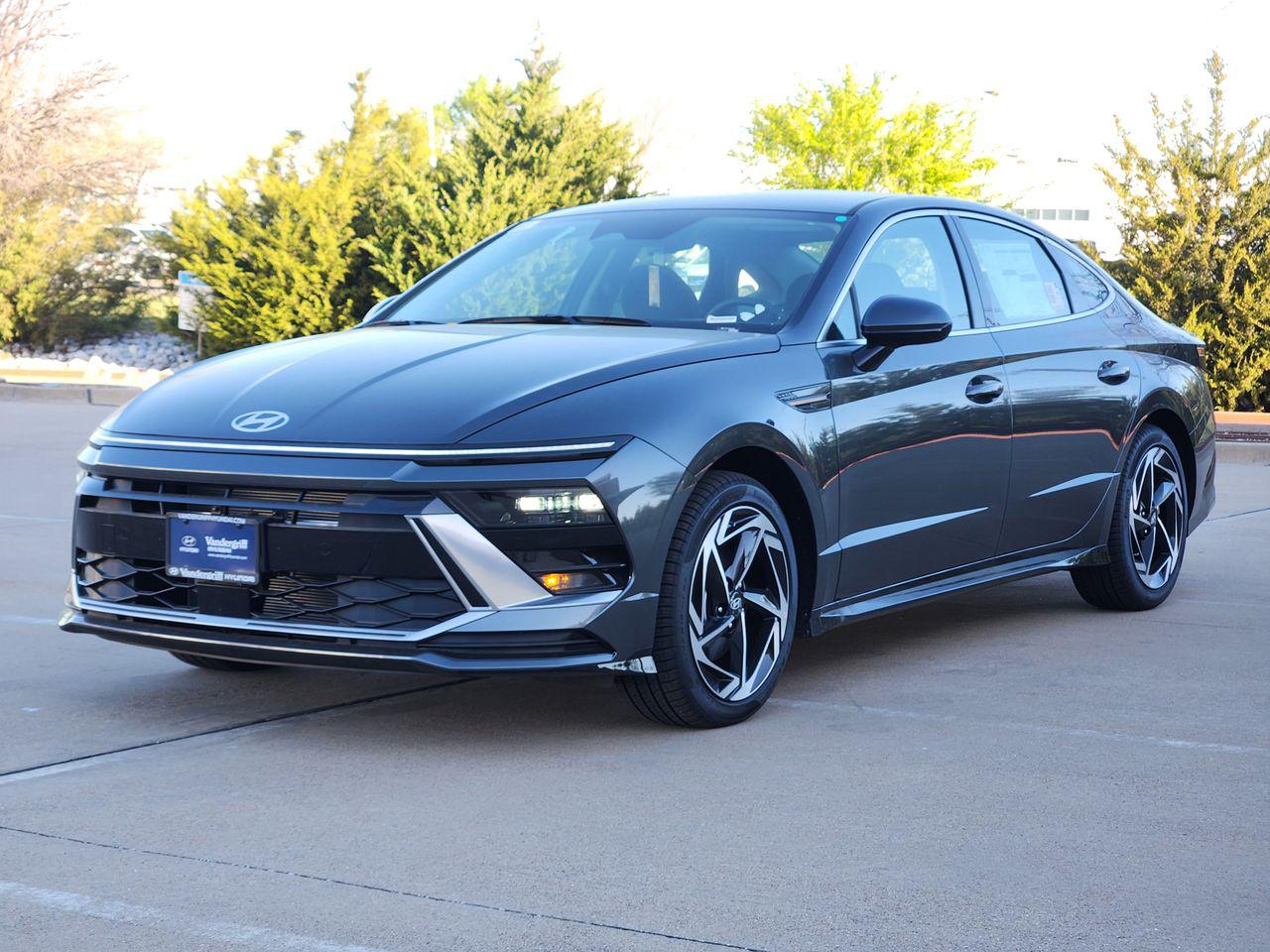 New 2026 Portofino Gray Hyundai SEL Sport image 2