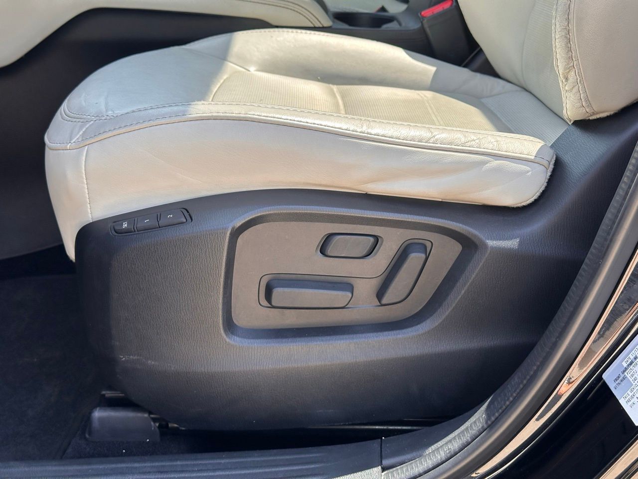 Used 2018 Jet Black Mica Mazda Grand Touring image 29