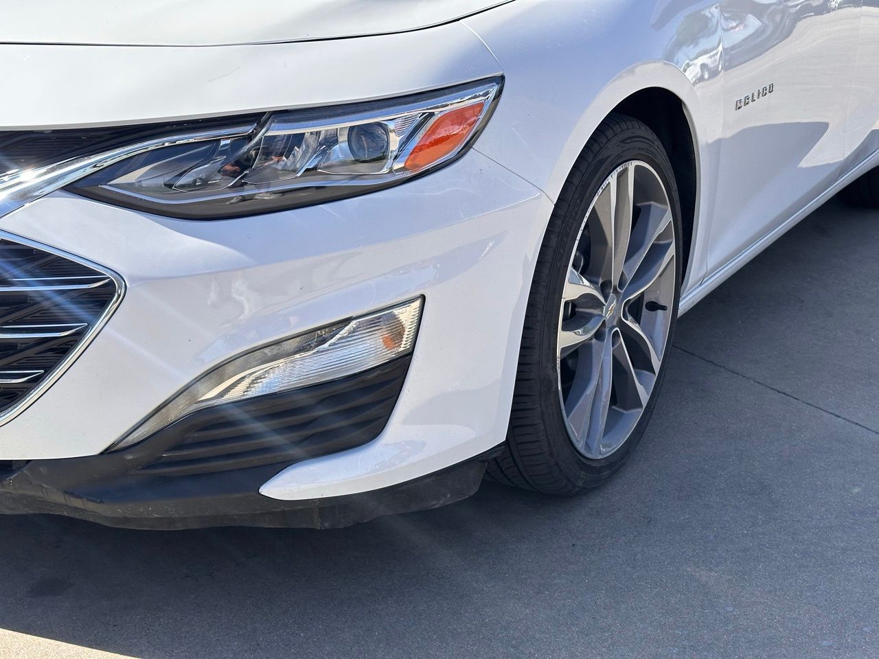 Used 2024 Summit White Chevrolet LT 2LT image 7