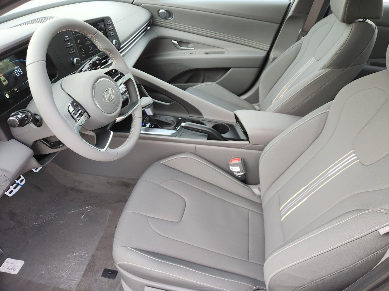 New 2026 W6H White Hyundai SEL Sport image 9