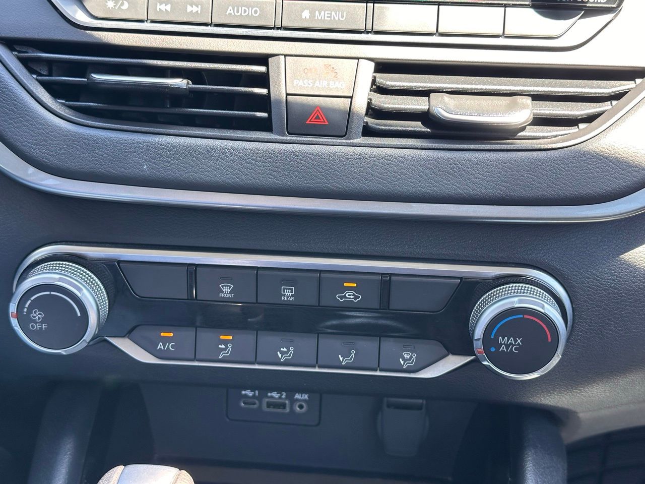 Used 2021 Gun Metallic Nissan 2.5 SV image 31