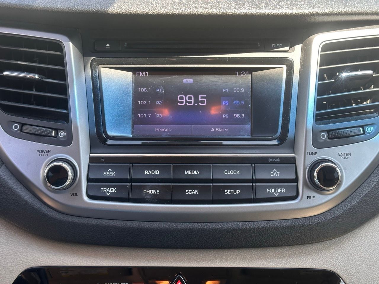 Used 2017 White Hyundai Sport image 32