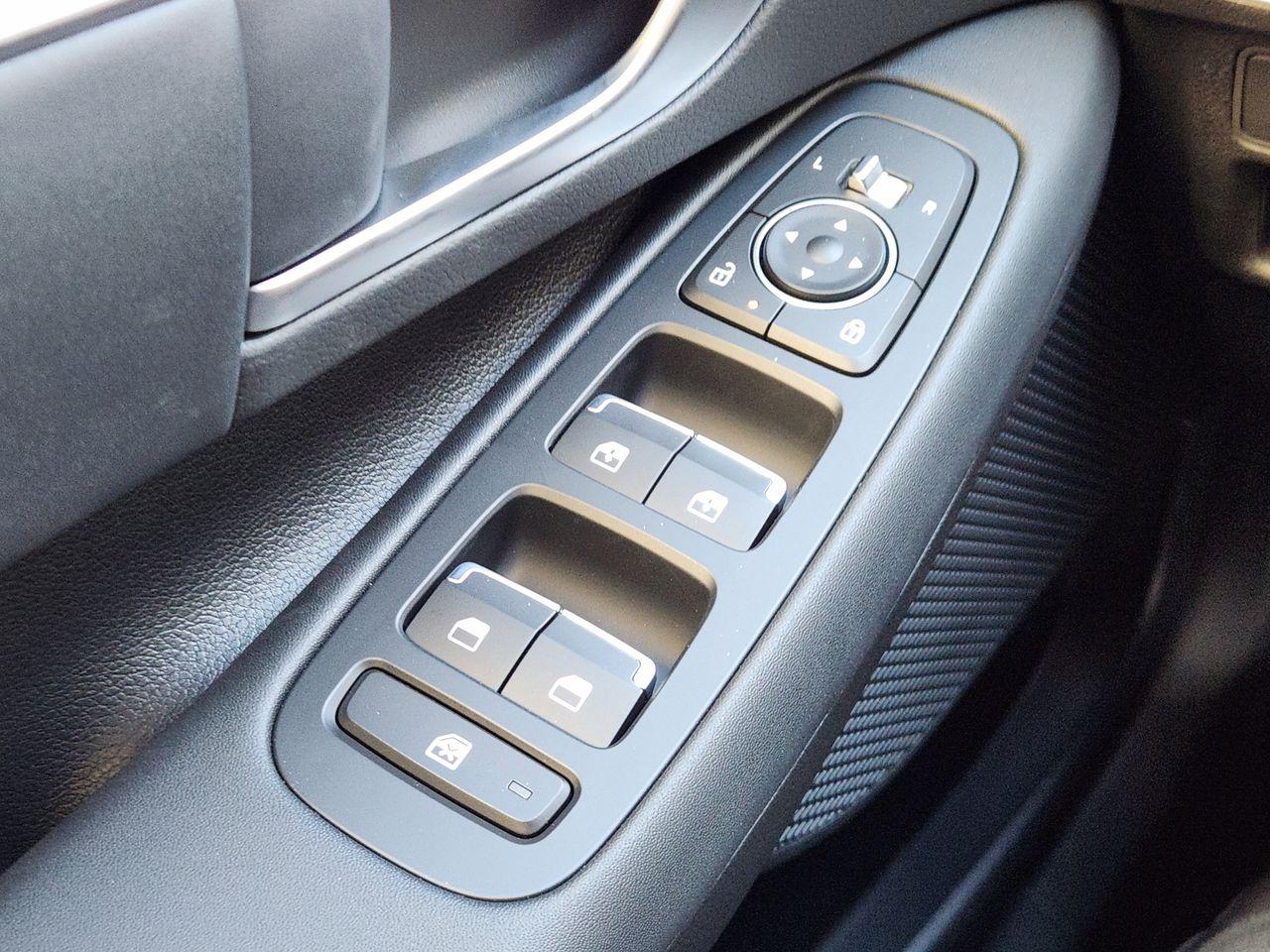 New 2026 Serenity White Hyundai SEL Sport image 22