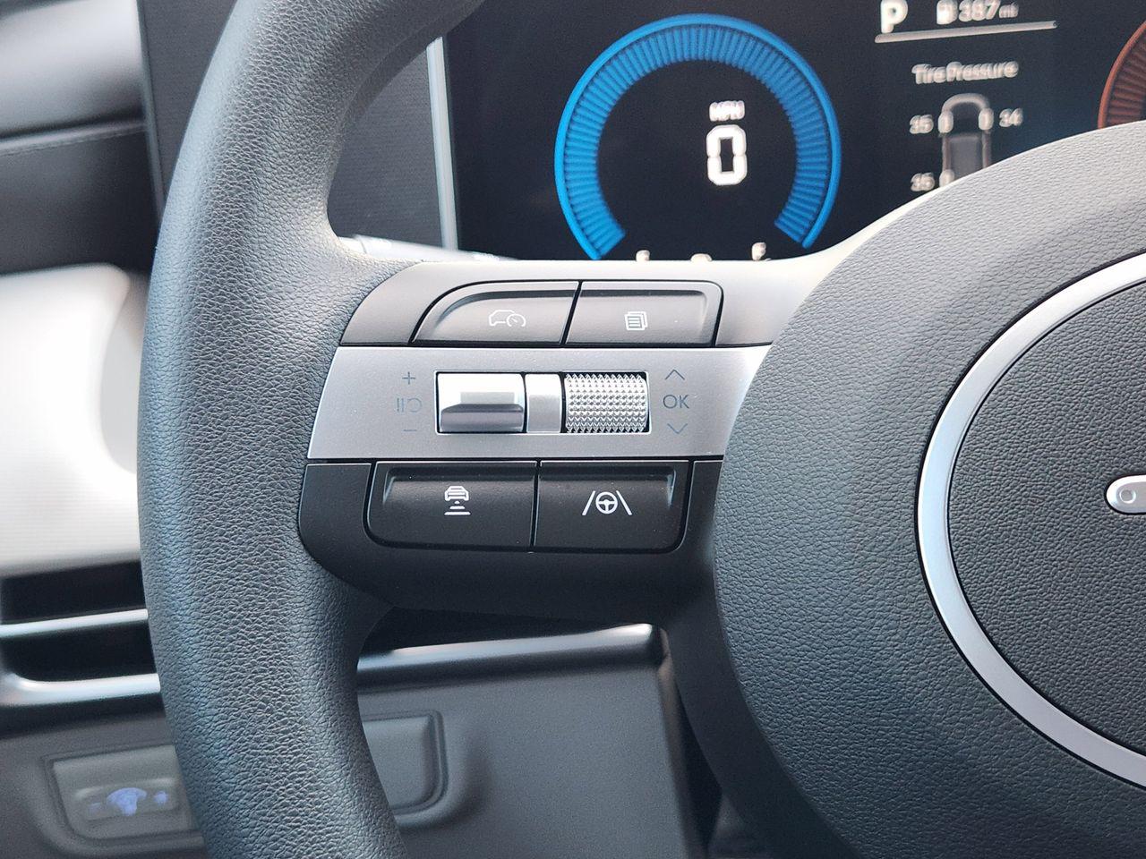 New 2026 W6H White Hyundai SE FWD image 25