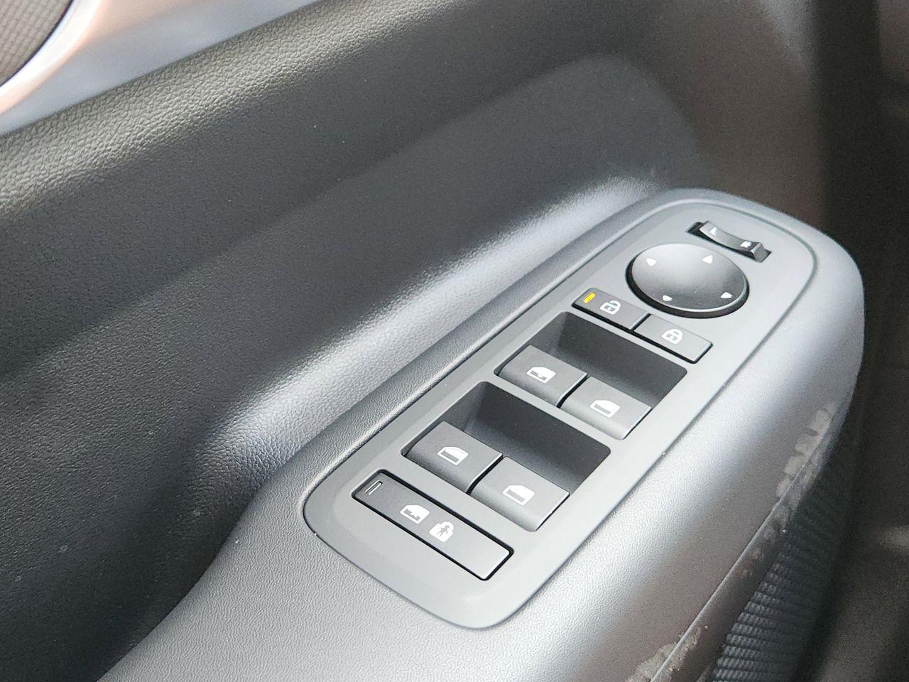 New 2026 R2T Silver Hyundai SE FWD image 21