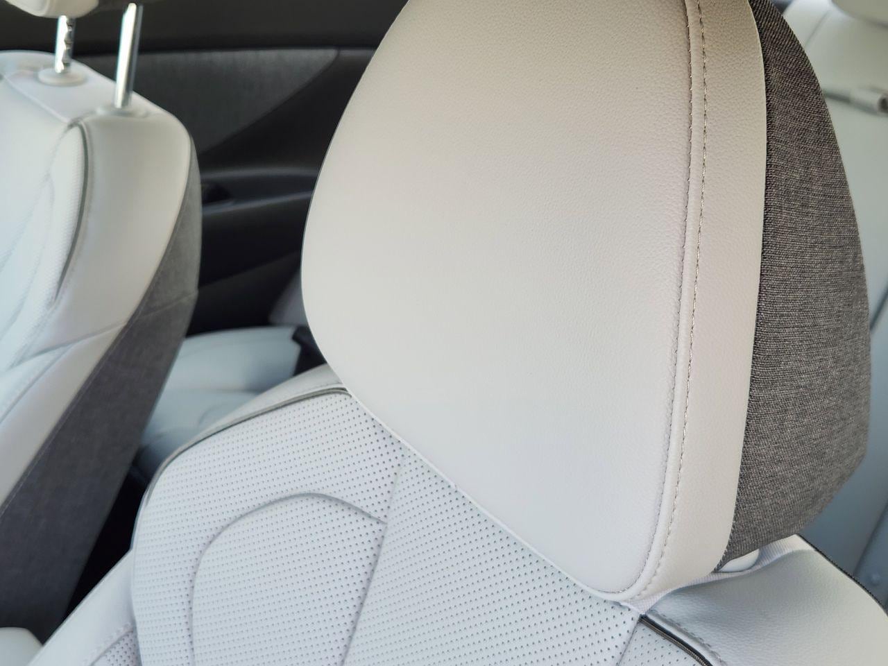 New 2026 PE2 Gray Hyundai Limited image 12