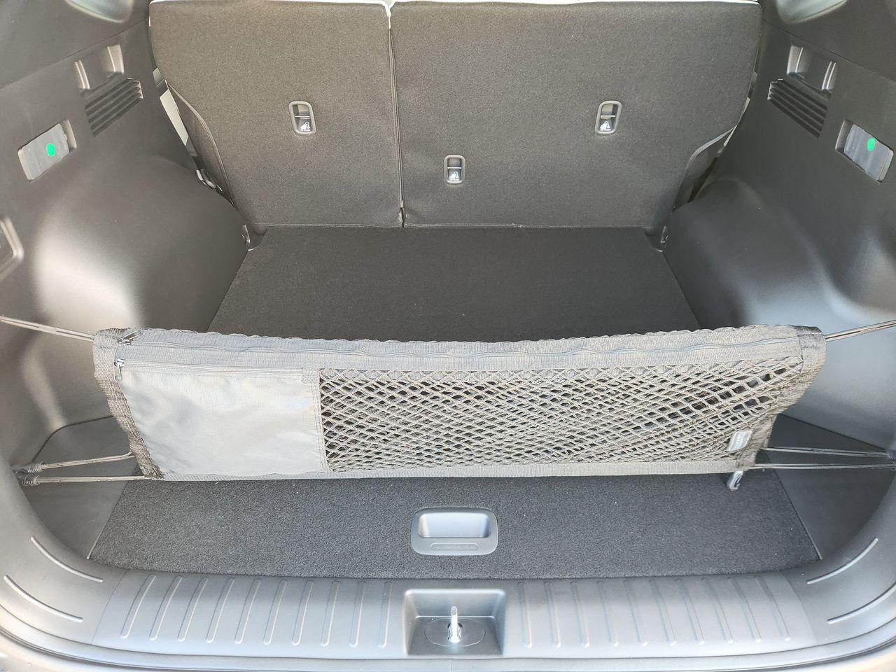 New 2026 Hampton Gray Hyundai SEL FWD image 30