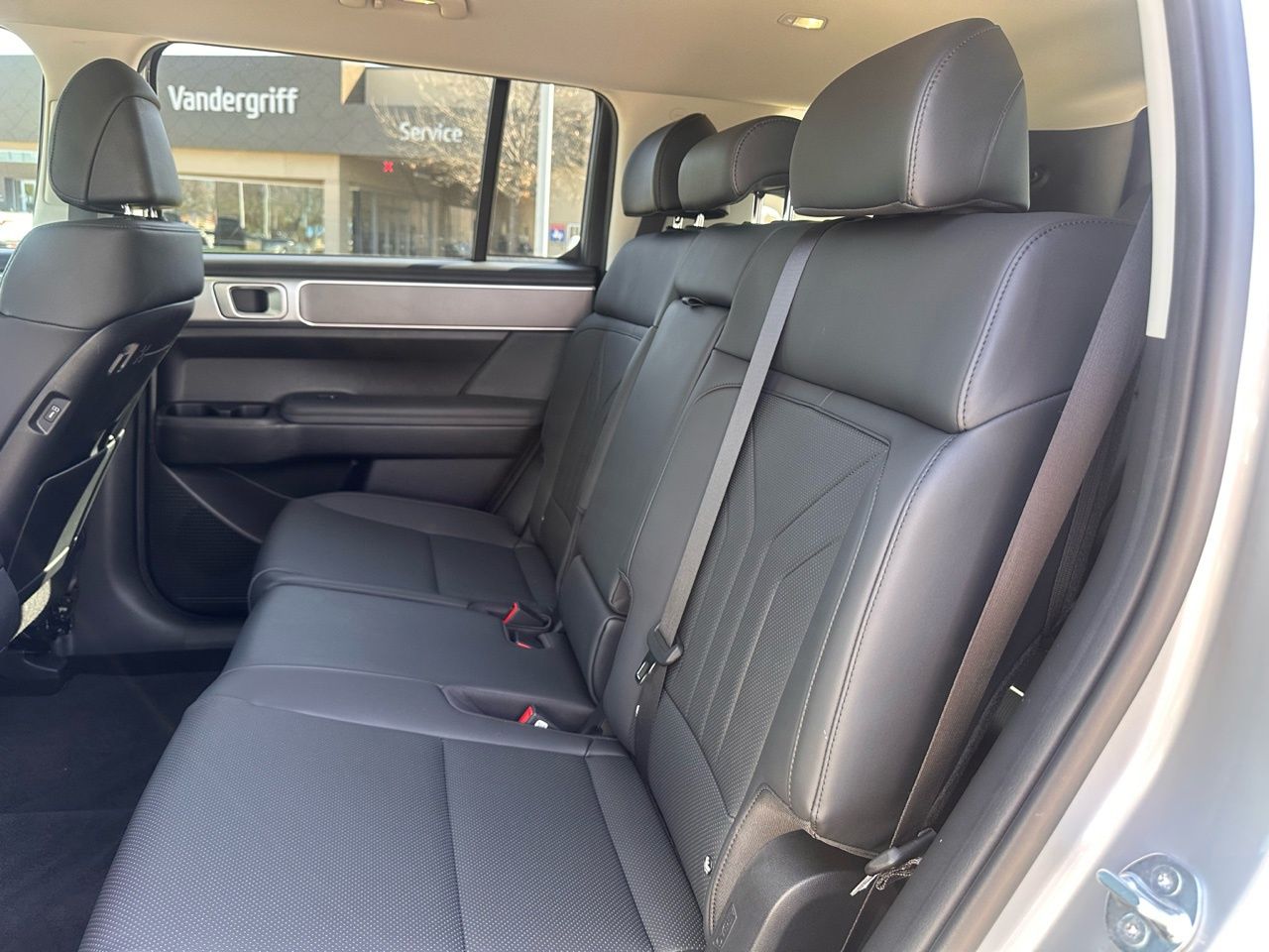 Used 2025 R2T Silver Hyundai SEL image 17