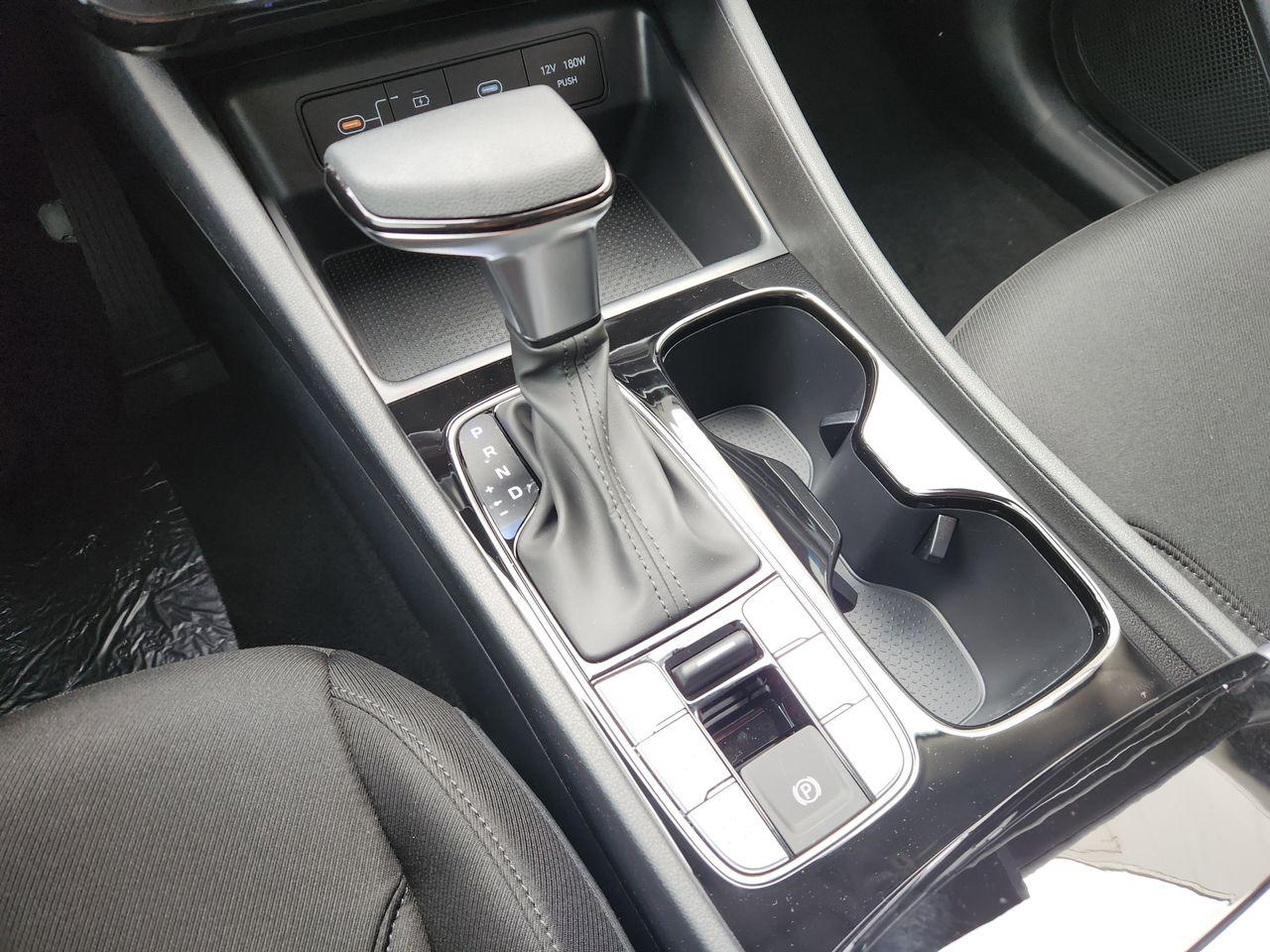 New 2026 R2T Silver Hyundai SEL FWD image 18