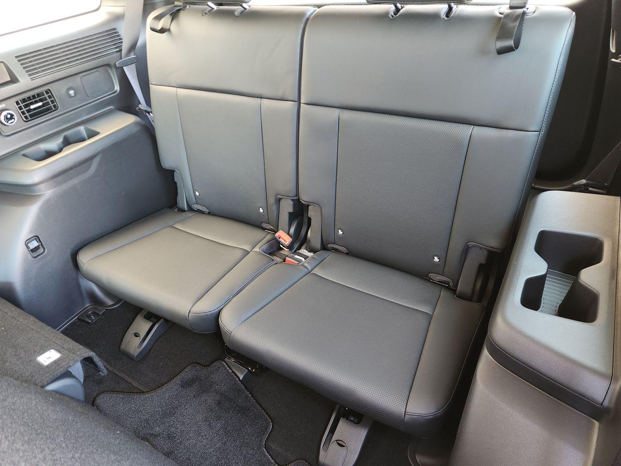 New 2027 Ecotronic Gray Hyundai SEL FWD image 28