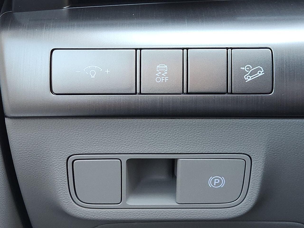 New 2026 PE2 Gray Hyundai SEL Sport FWD image 19