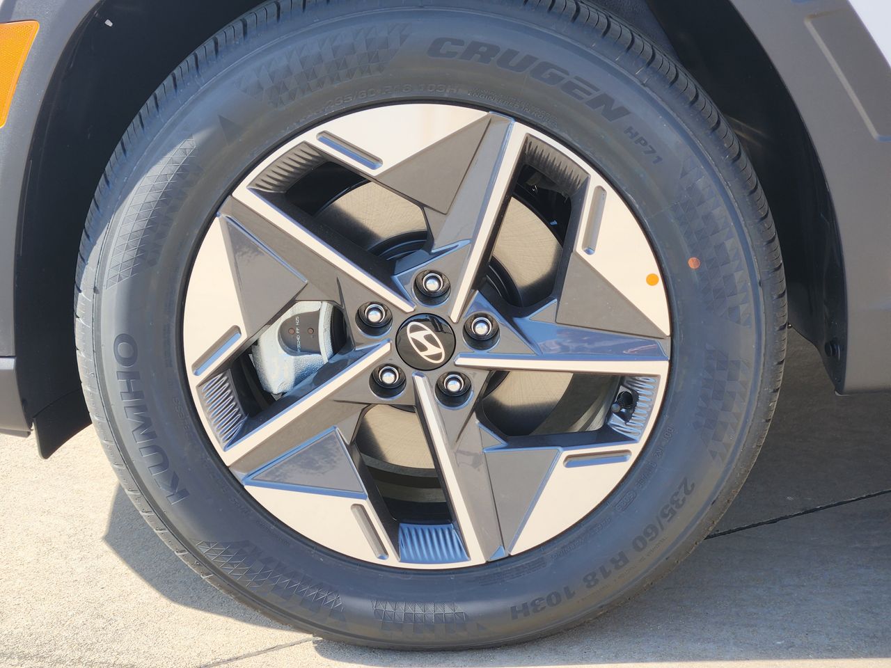 New 2026 W6H White Hyundai SEL FWD image 7