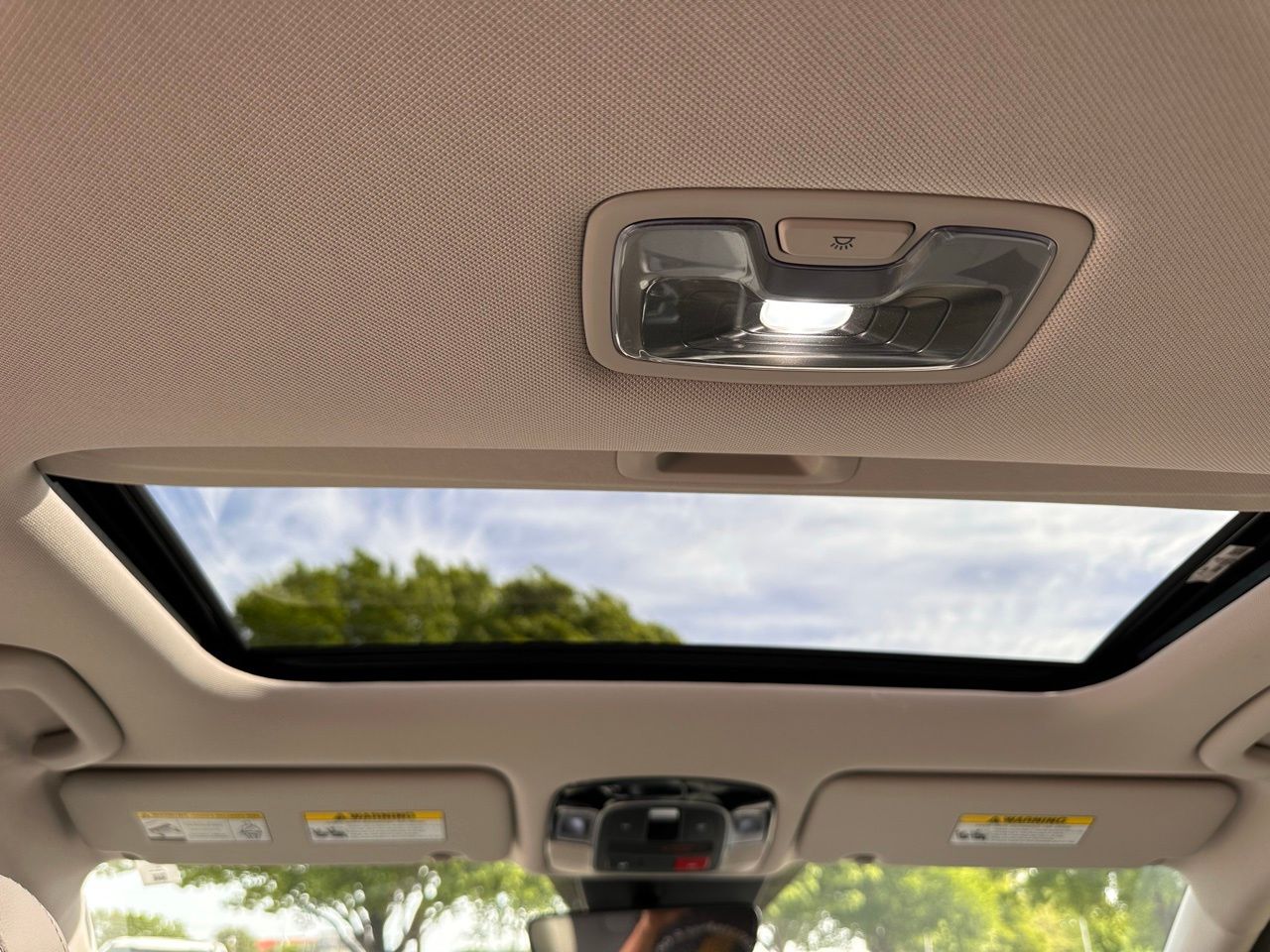 Used 2025 Ultimate Red Hyundai SEL Convenience image 21