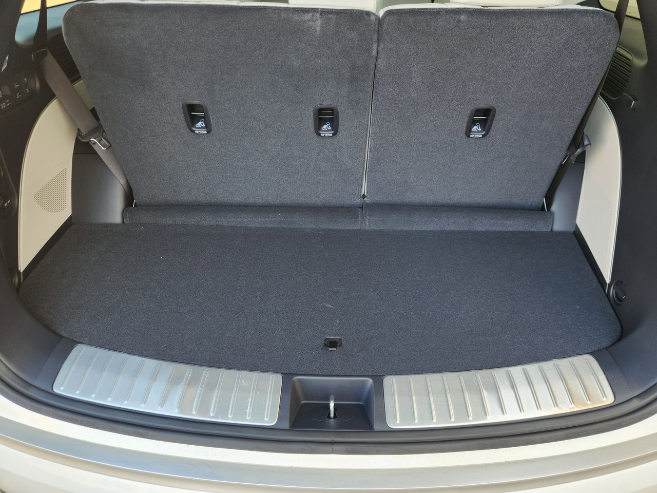 New 2026 WC9 White Hyundai Calligraphy image 31