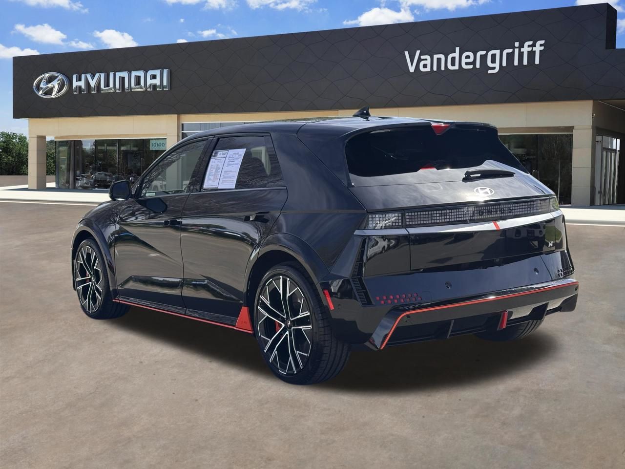 Used 2025 Abyss Black Hyundai Base image 12