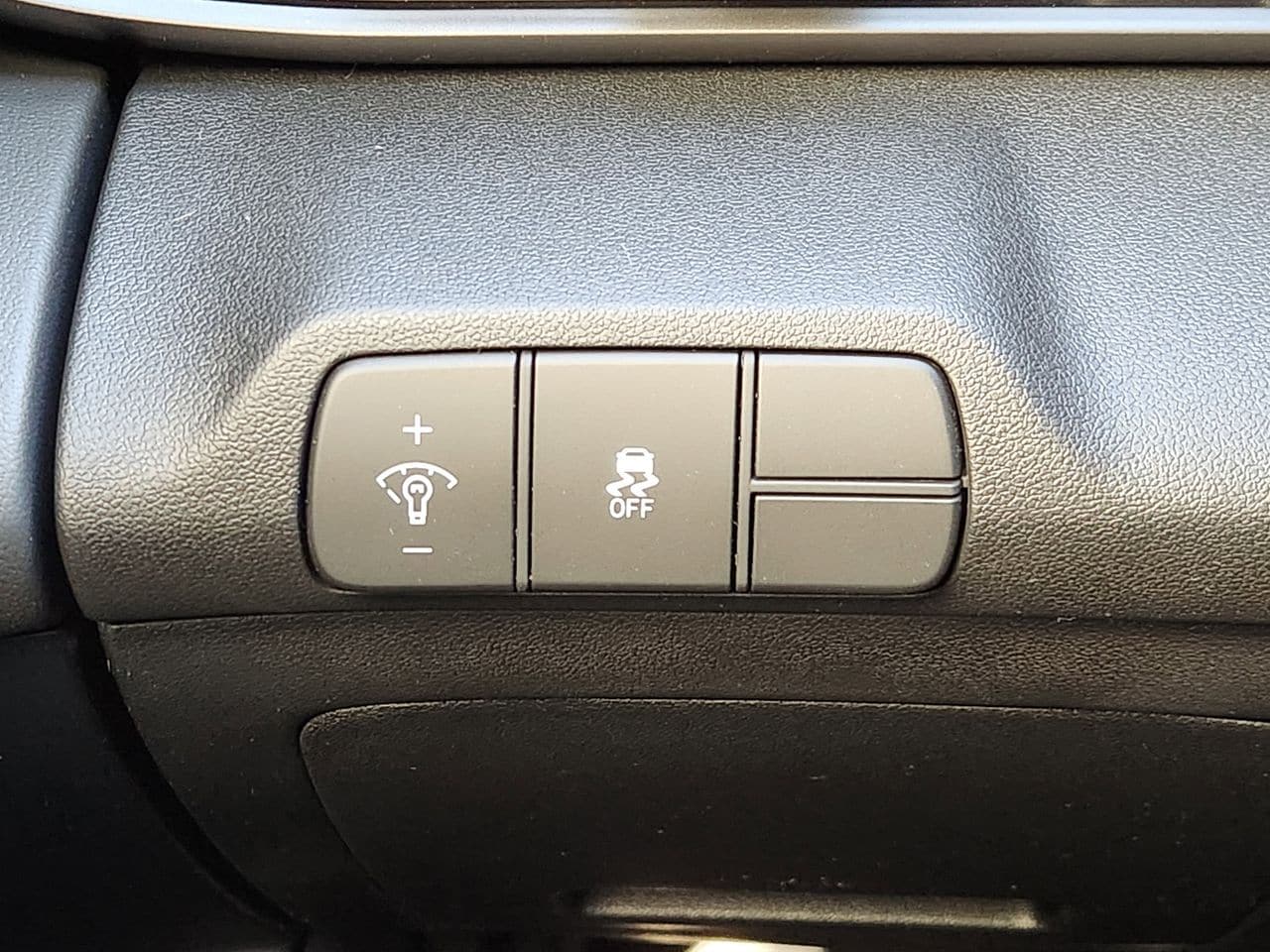 New 2026 W6H White Hyundai SEL Sport image 20