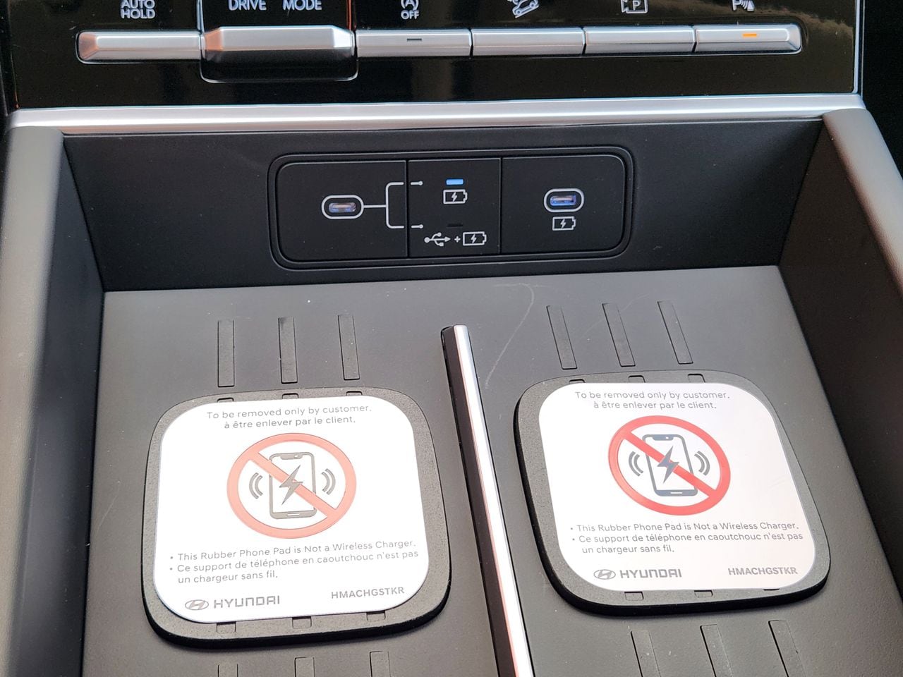 New 2026 W6H White Hyundai SE FWD image 17