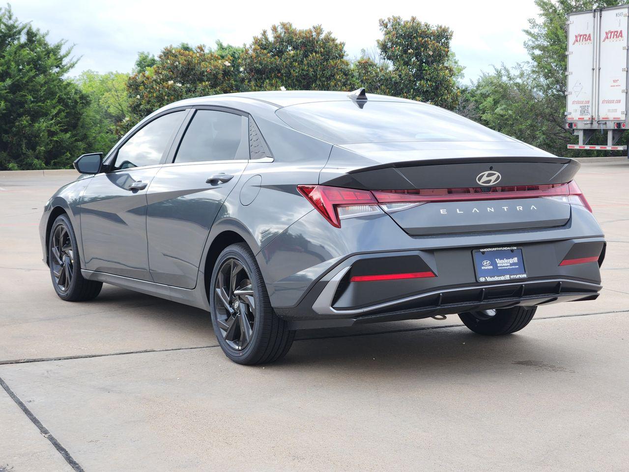 New 2026 Ecotronic Gray Hyundai SEL Sport image 3