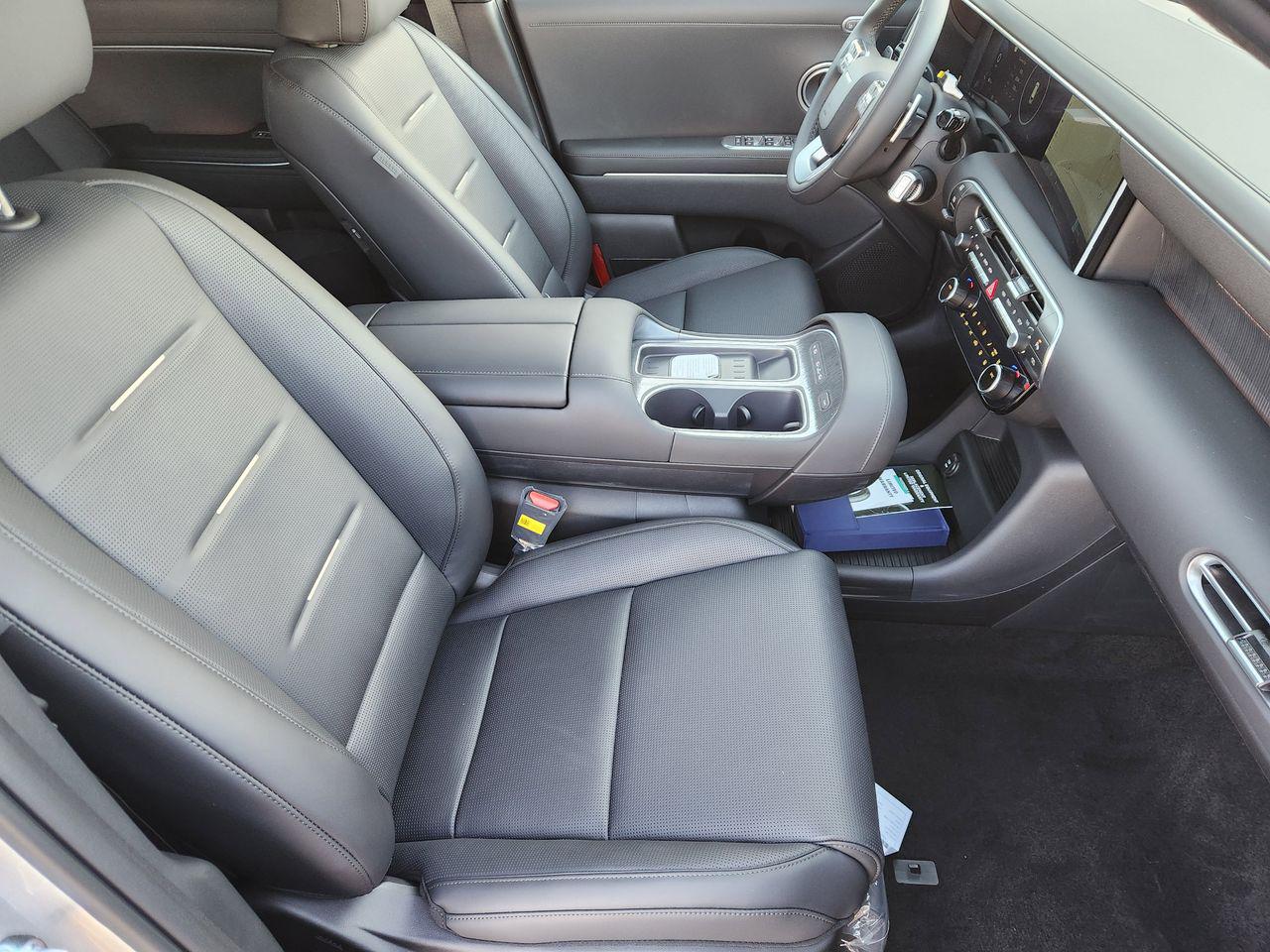 New 2026 T2X Silver Hyundai Calligraphy FWD image 10