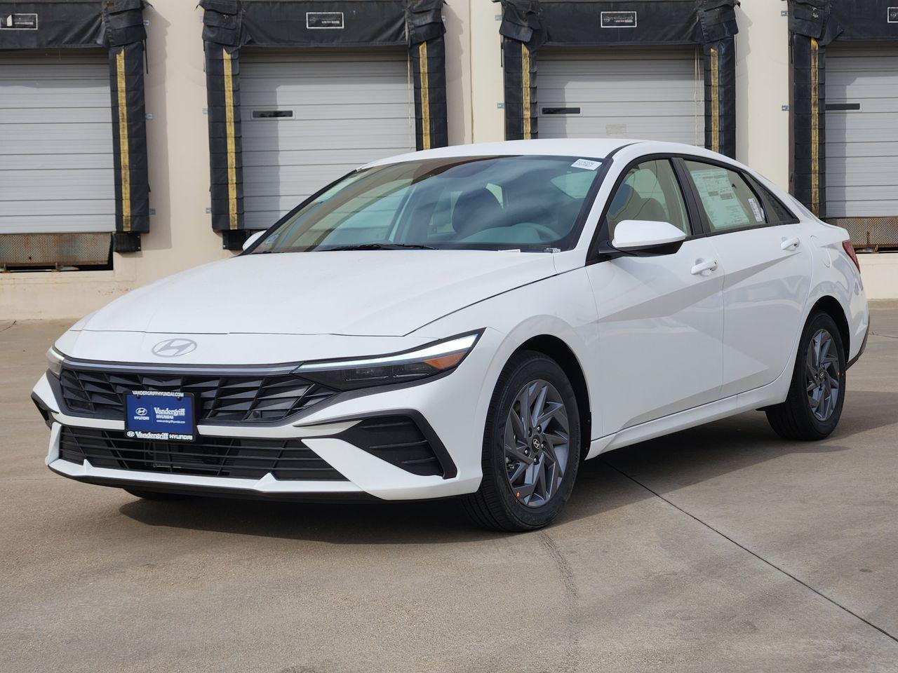 New 2026 W6H White Hyundai Blue image 2