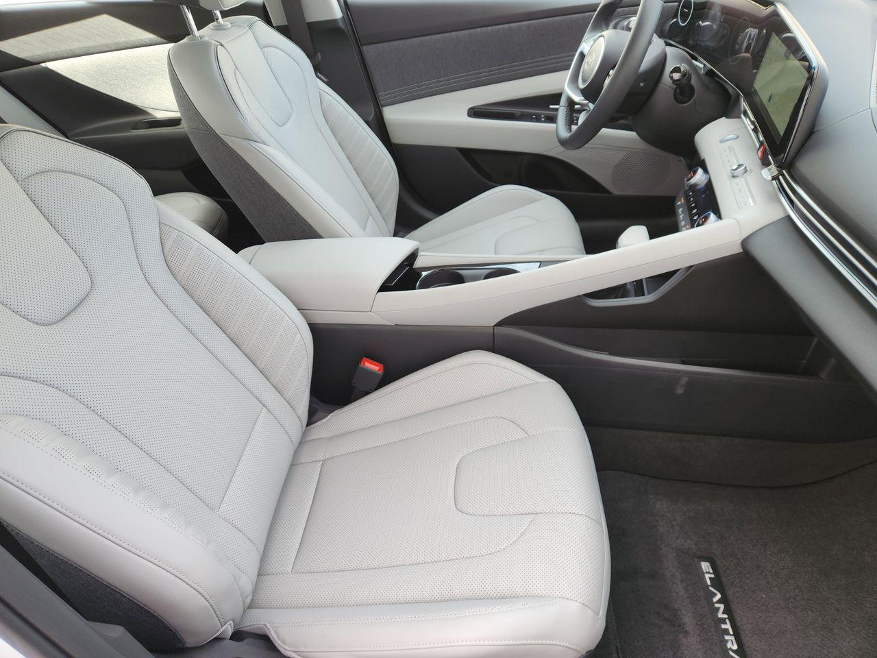 New 2026 W6H White Hyundai Limited image 11