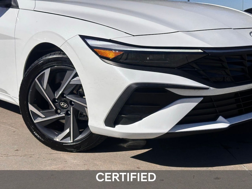 Certified 2025 Hyundai Elantra SEL Sport Sedan