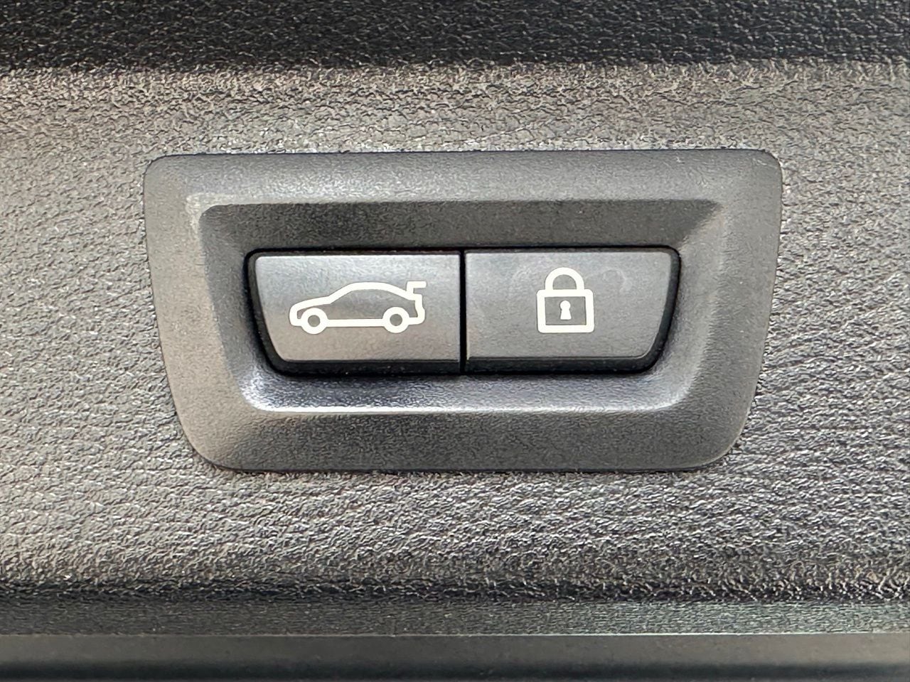 Used 2016 Glacier Silver Metallic BMW xDrive35i image 15