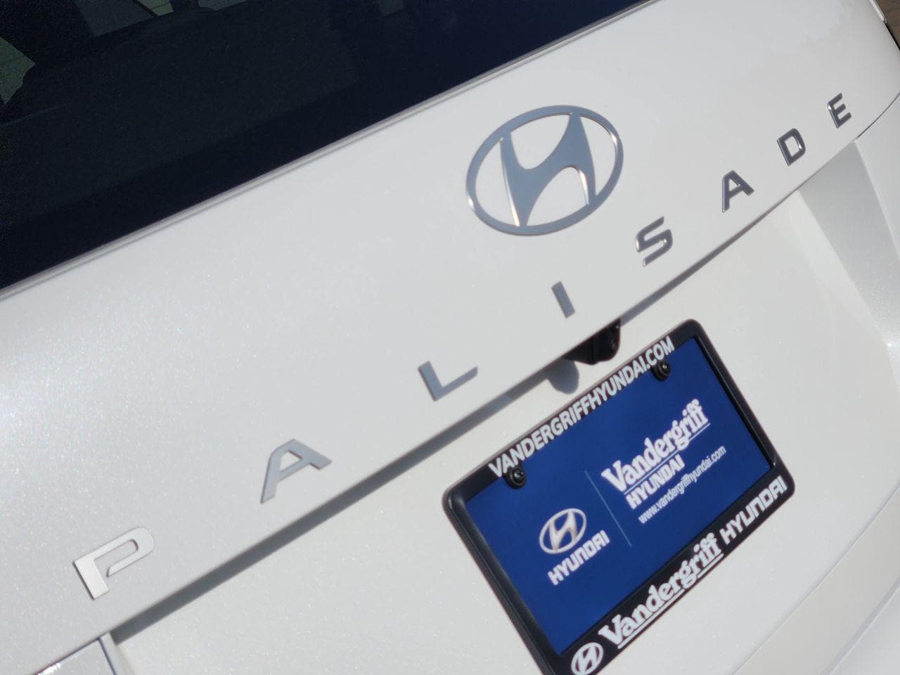 New 2027 Creamy White Pearl Hyundai SE FWD image 8