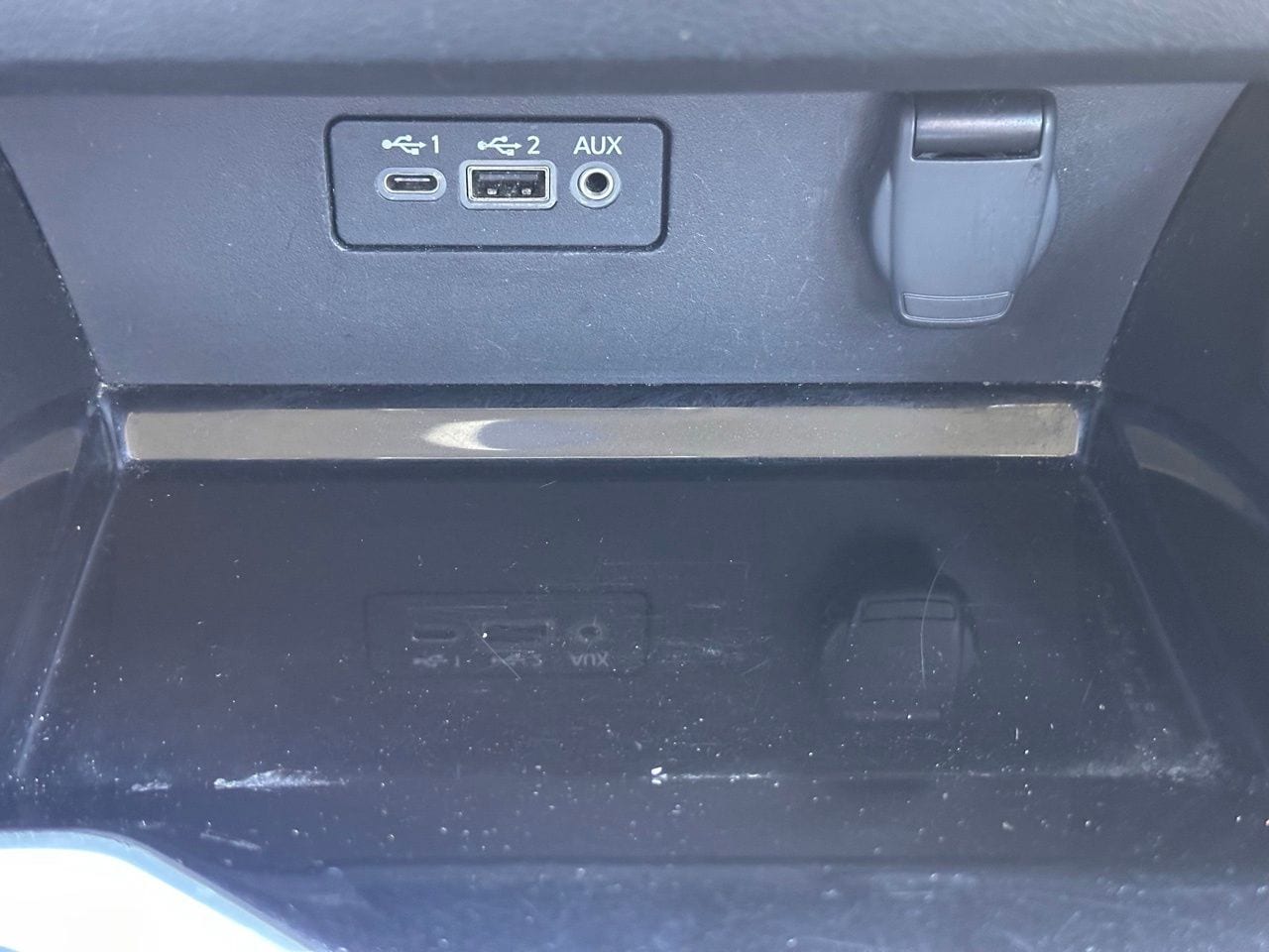 Used 2021 Gun Metallic Nissan 2.5 SV image 30