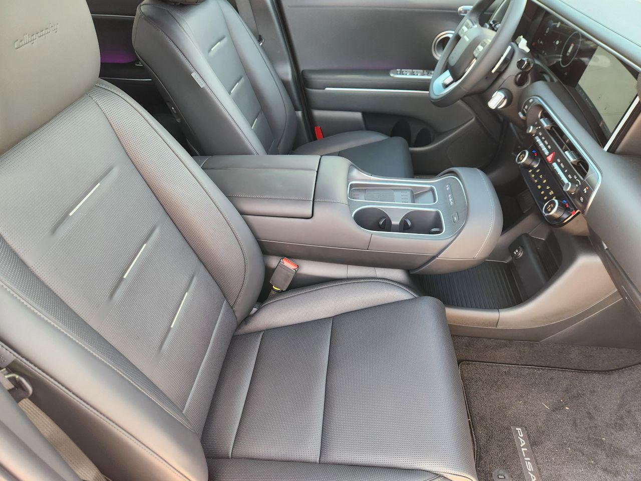 New 2026 WC9 White Hyundai Calligraphy FWD image 10