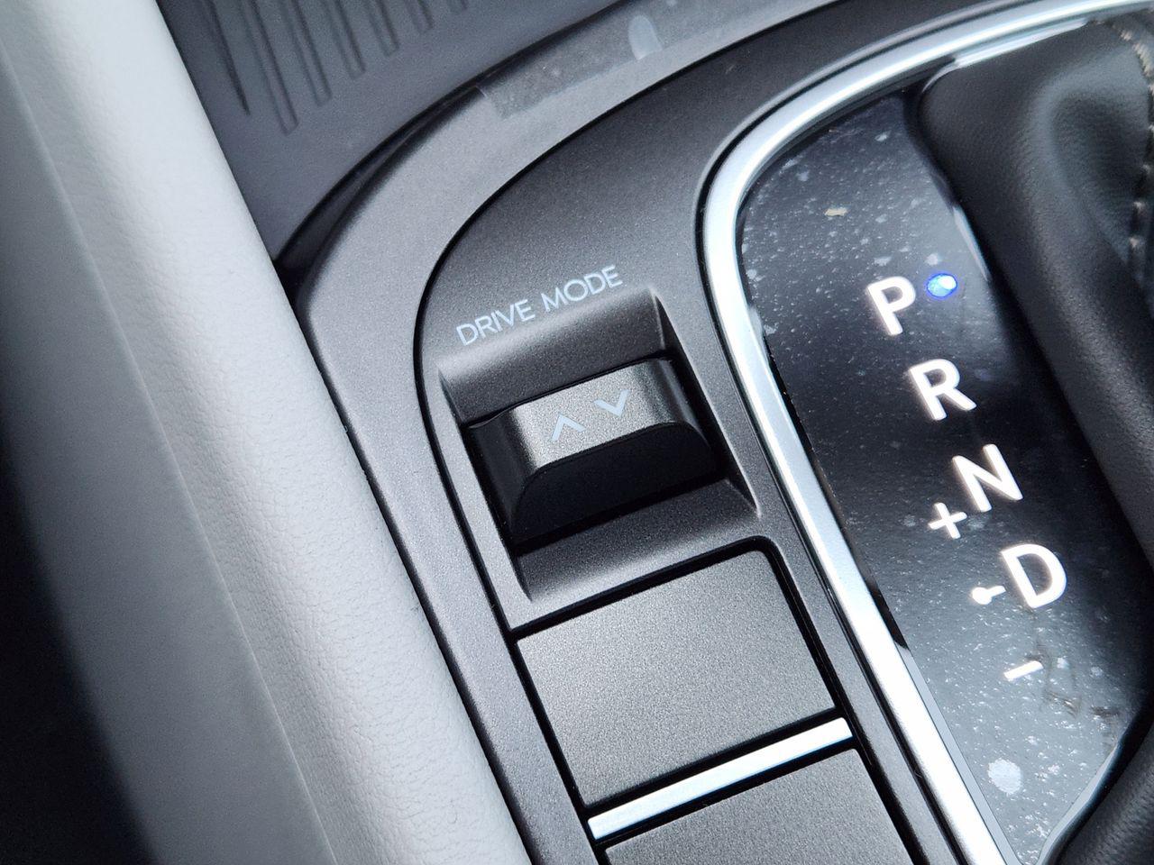 New 2026 A2B Black Hyundai SE FWD image 19