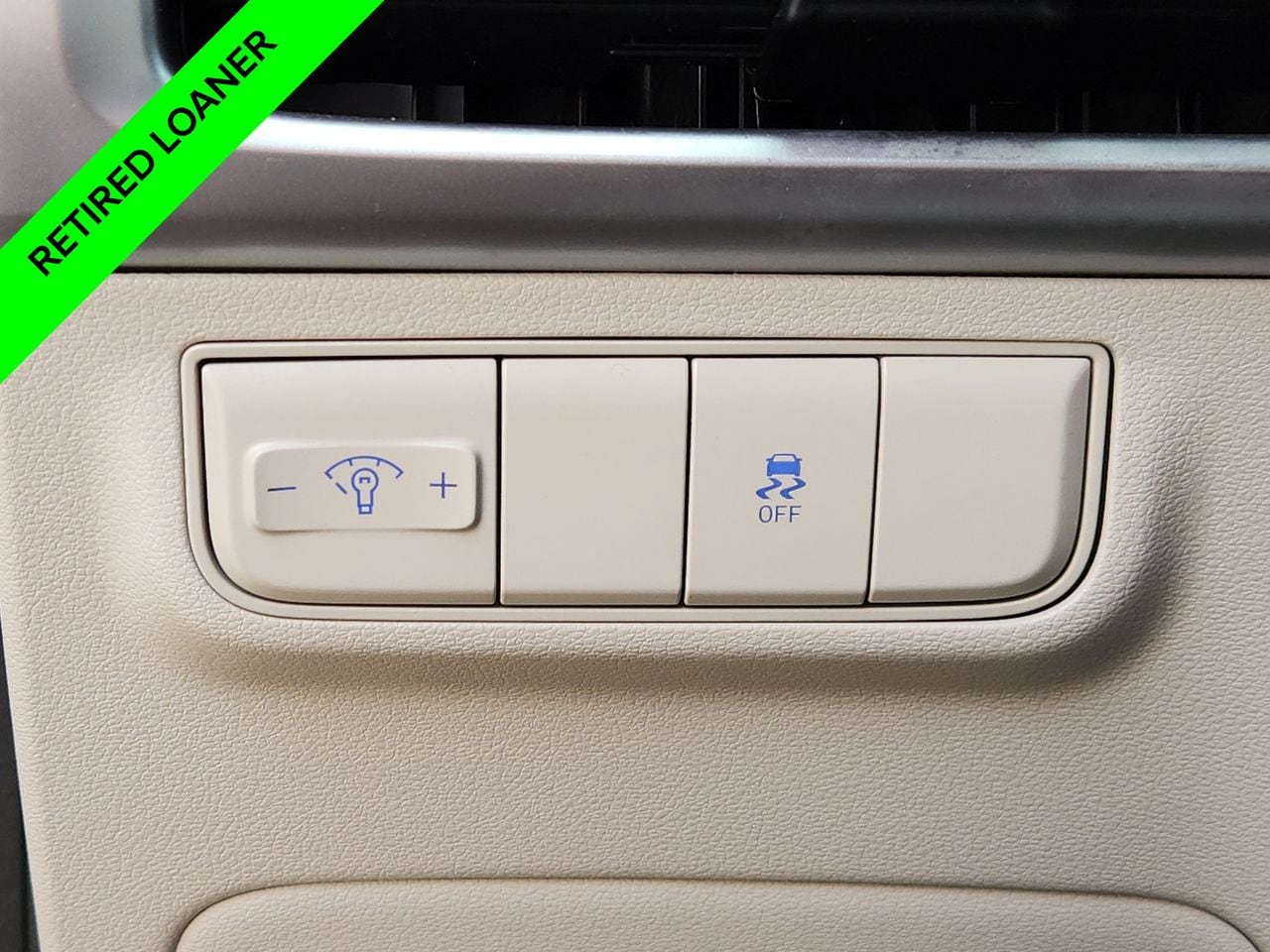 New 2026 Serenity White Pearl Hyundai SE FWD image 20