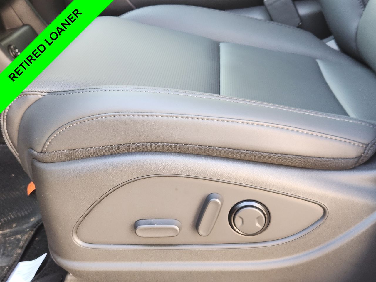 New 2026 Creamy White Pearl Hyundai XRT Pro image 24