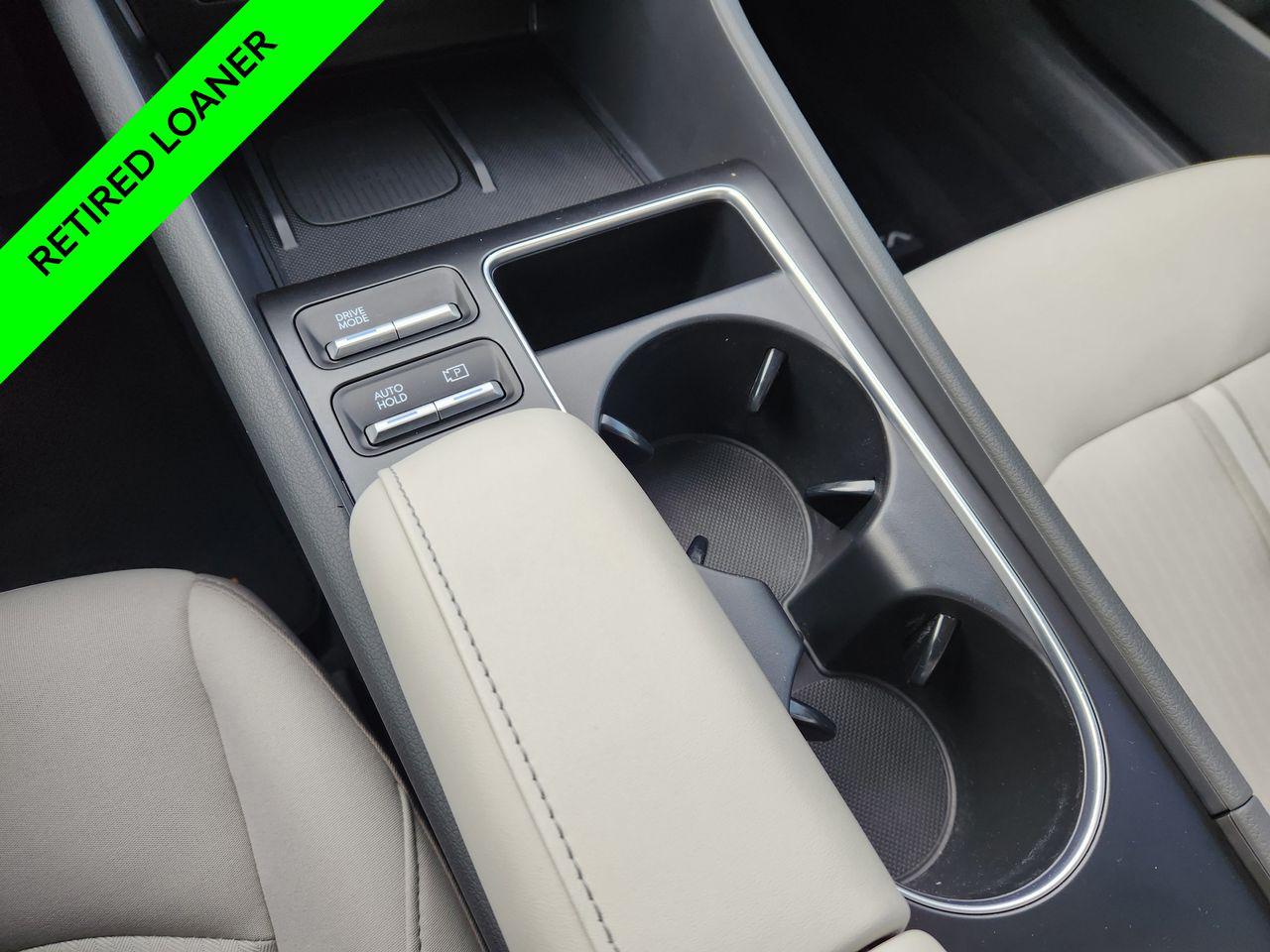 New 2025 T4A Silver Hyundai SEL Convenience image 20