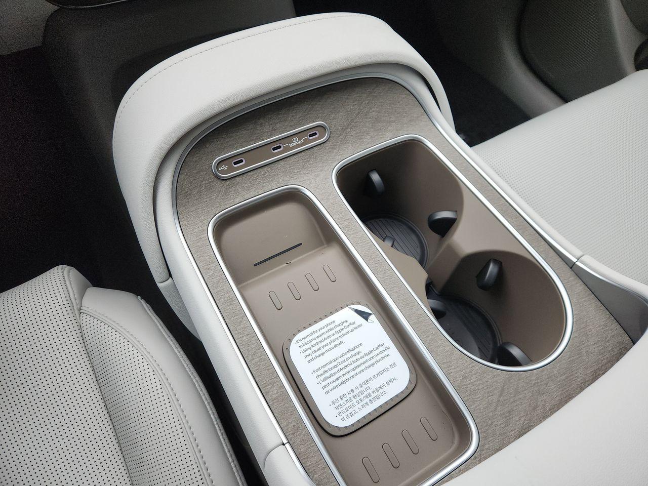 New 2026 Typhoon Silver Metallic Hyundai Blue SEL Premium 7P image 19