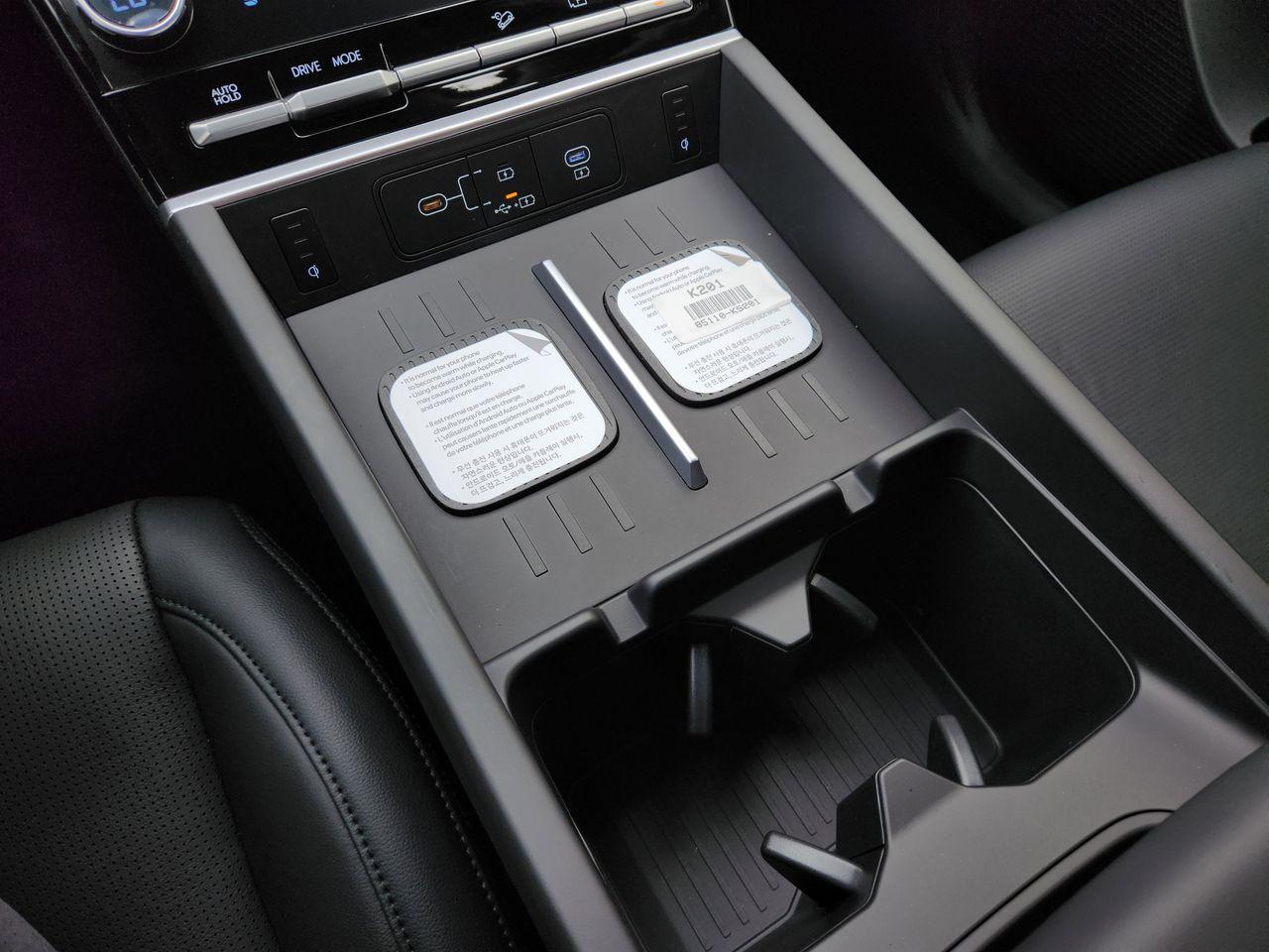 New 2026 W6H White Hyundai Limited image 20