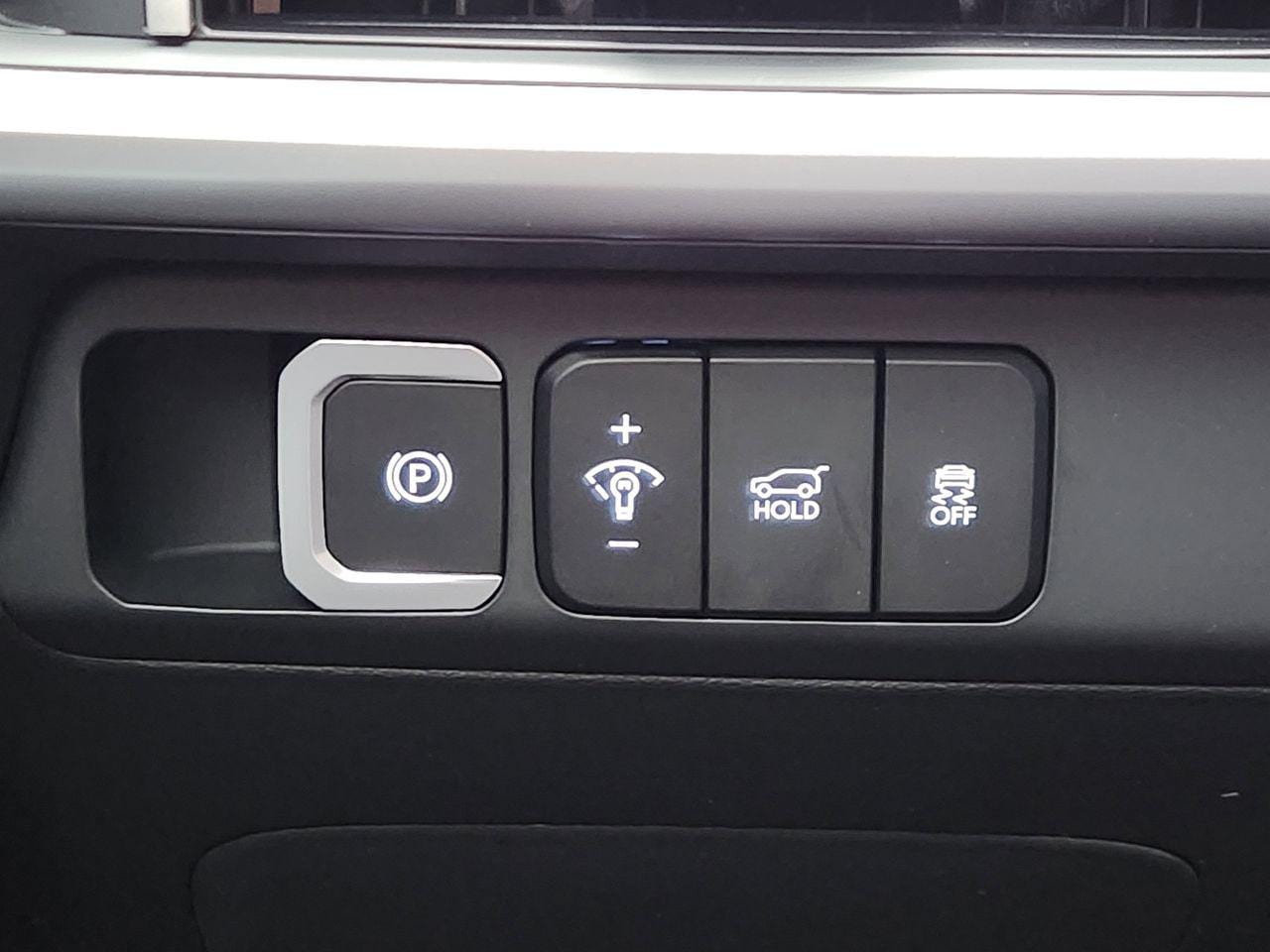 New 2026 Serenity White Hyundai SEL FWD image 20