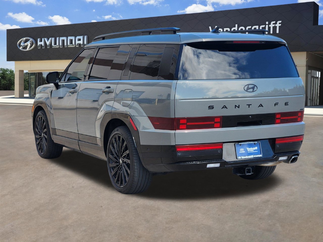 Used 2025 Hampton Gray Hyundai Calligraphy image 3