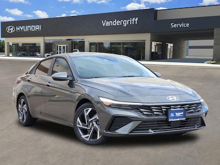 2026 Hyundai Elantra Limited Sedan