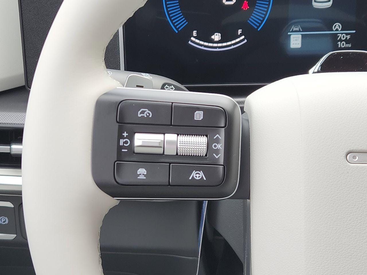 New 2026 PE2 Gray Hyundai SEL FWD image 26