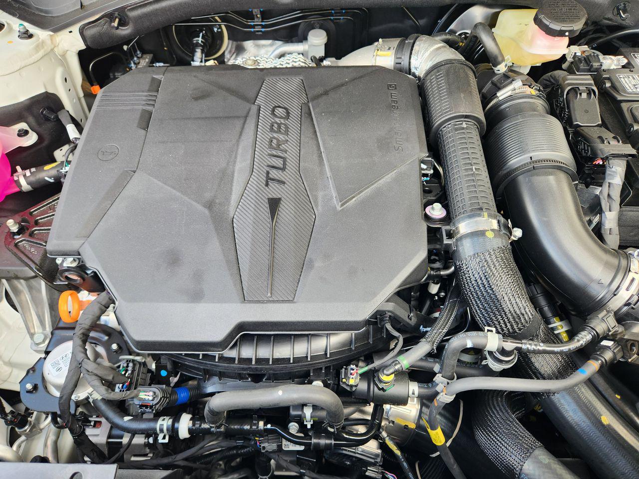 New 2026 W6H White Hyundai SEL FWD image 29