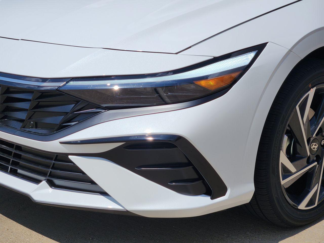 New 2026 Serenity White Hyundai Limited image 6