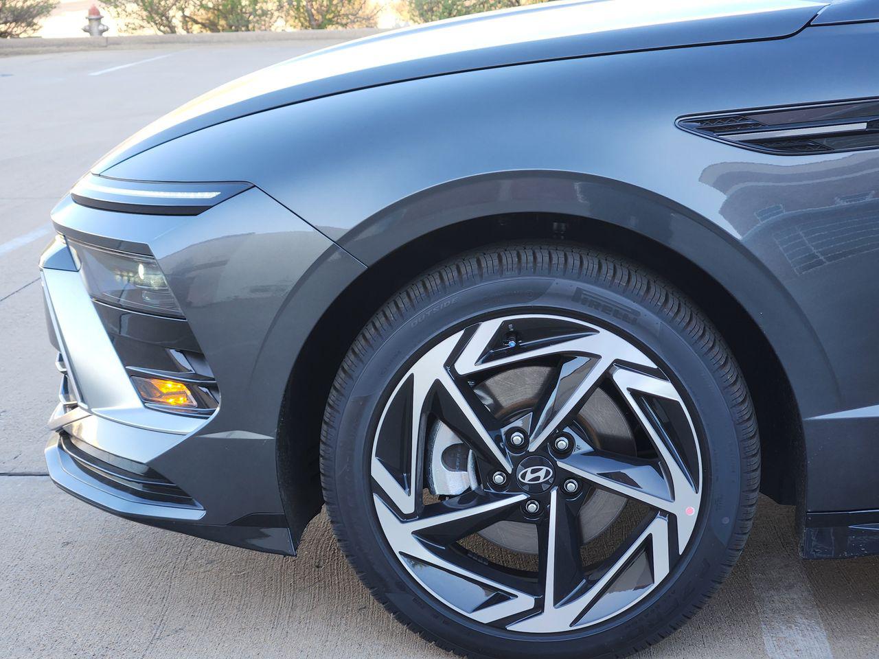 New 2026 Portofino Gray Hyundai SEL Sport image 5