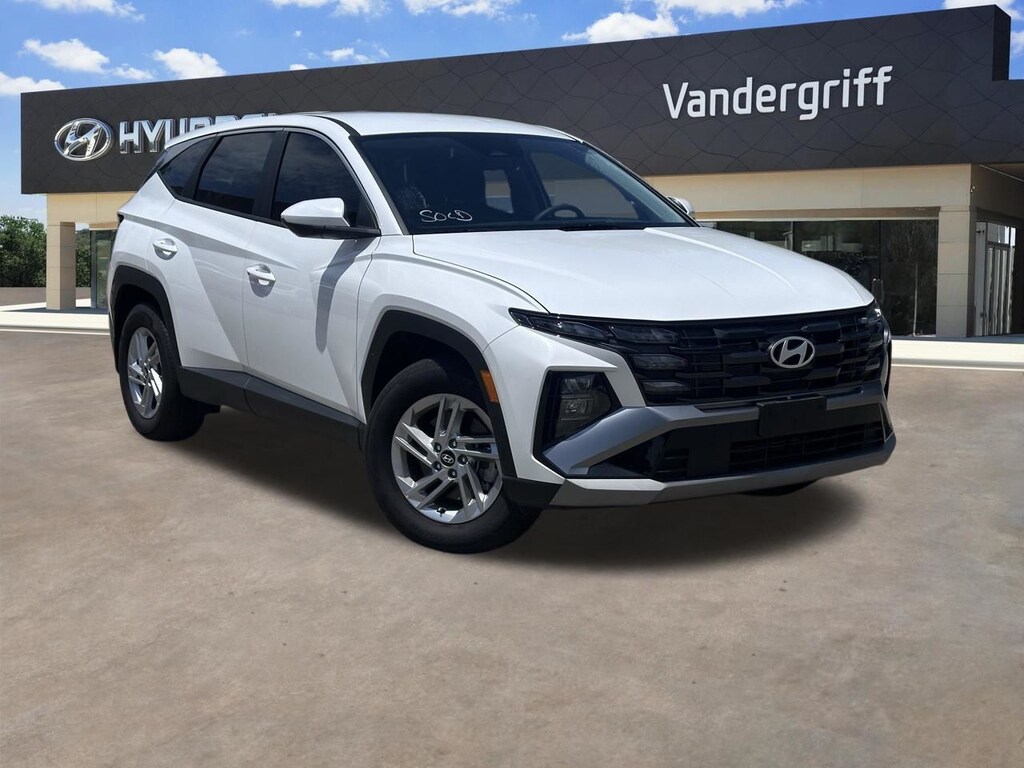Used 2026 Hyundai Tucson SE SUV
