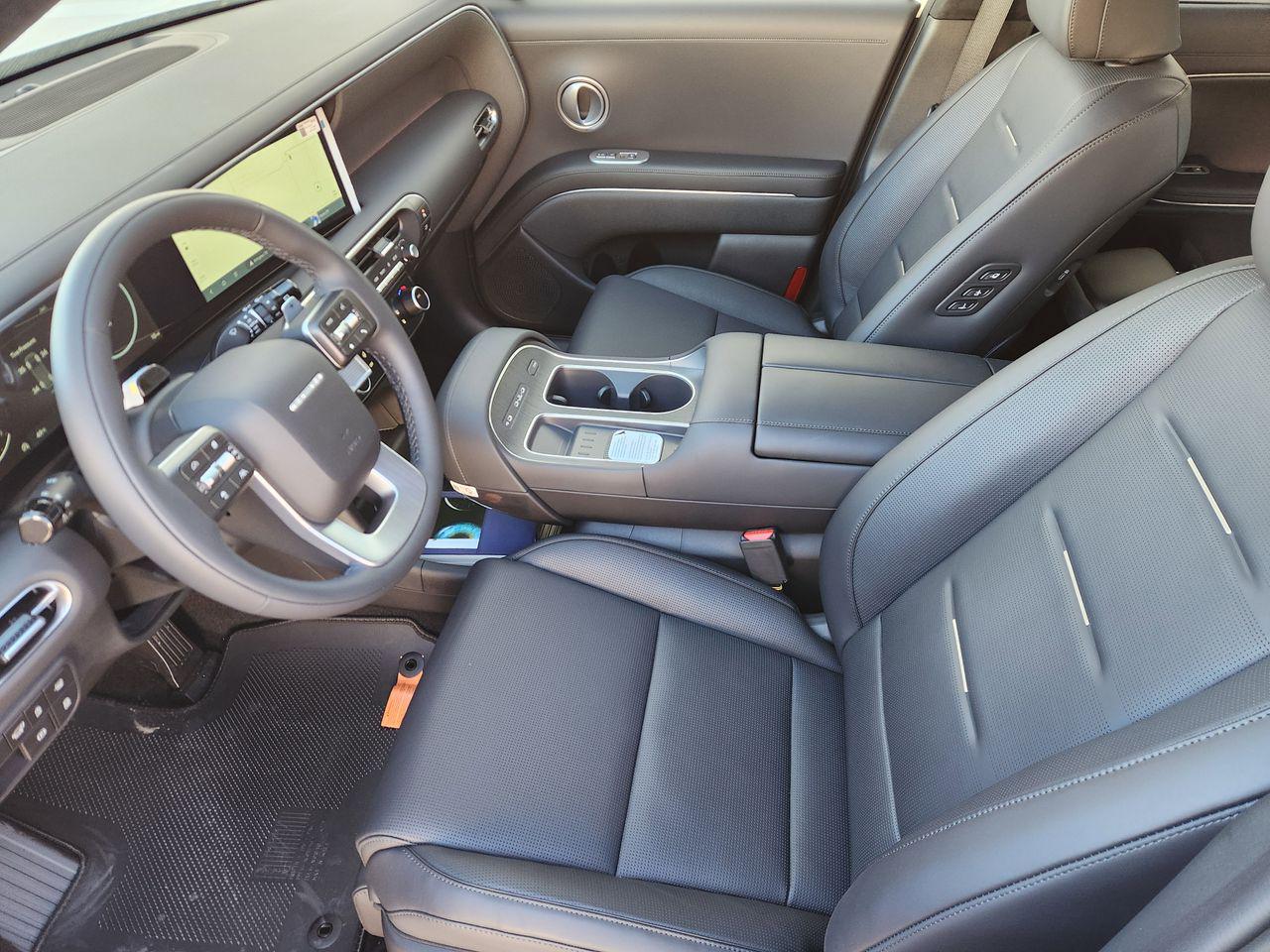 New 2026 WC9 White Hyundai Calligraphy FWD image 9