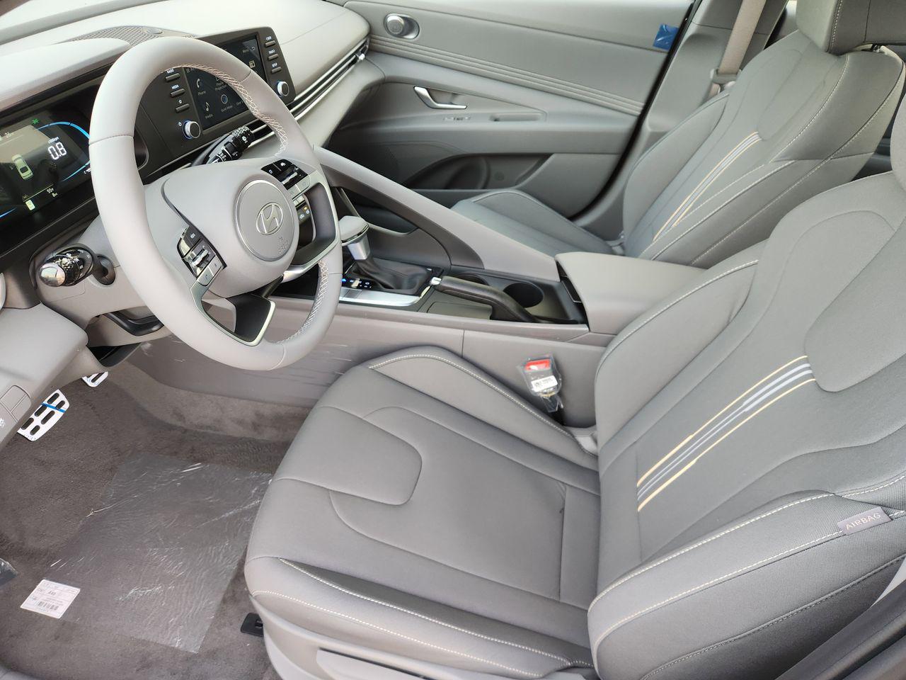 New 2026 A5G Gray Hyundai SEL Sport image 9